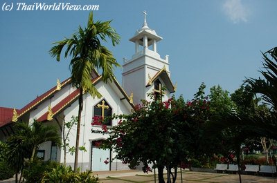 Catholic church in Tha Bo