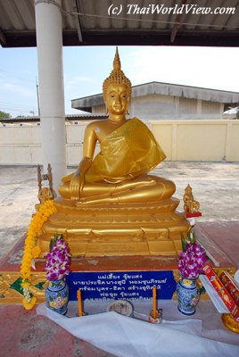 Buddhist cemetary