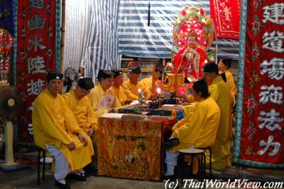 Taoist priests
