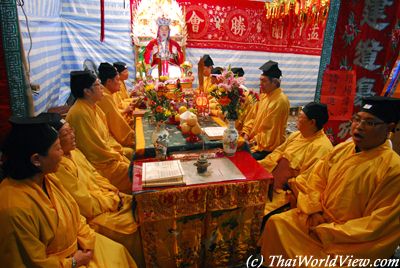 Taoist priests