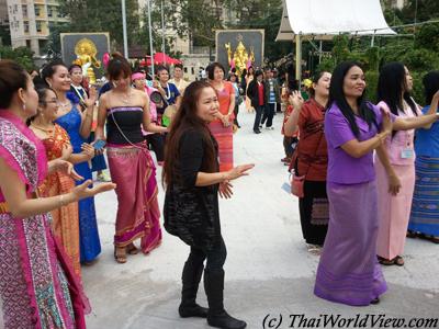 Loy Krathong festival