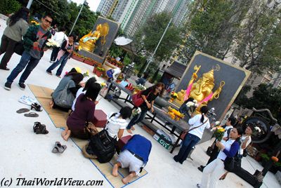 Loy Krathong festival