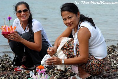 Loy Krathong festival