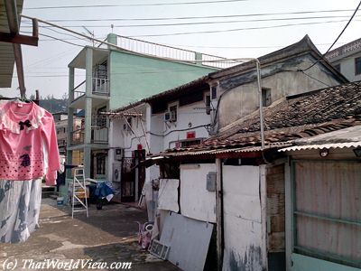 Shek Kwu Lung village