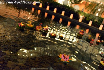 Loy Krathong festival