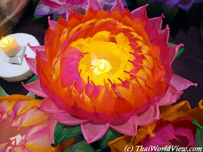 Loy Krathong festival