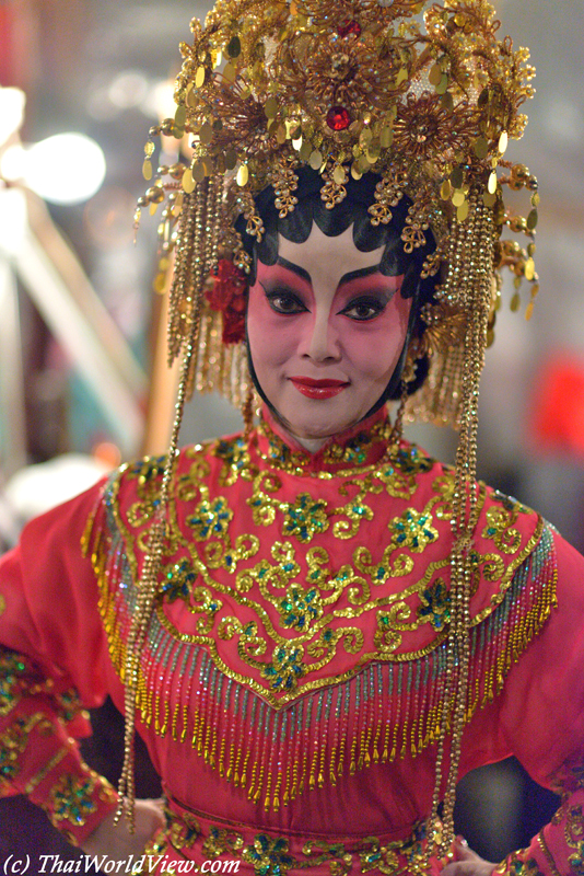 Opera performer - Tai Po