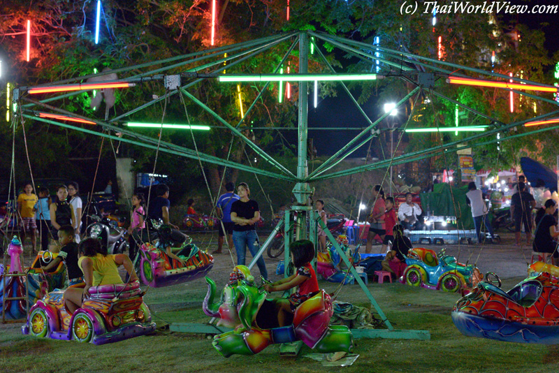Children games - Wat Bang Khaem