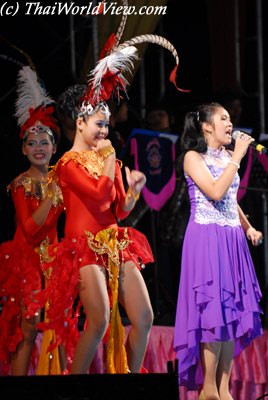 Luuk Tung music concert