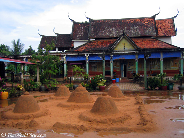 Buddhist temple - Roluos Group - Siem Reap