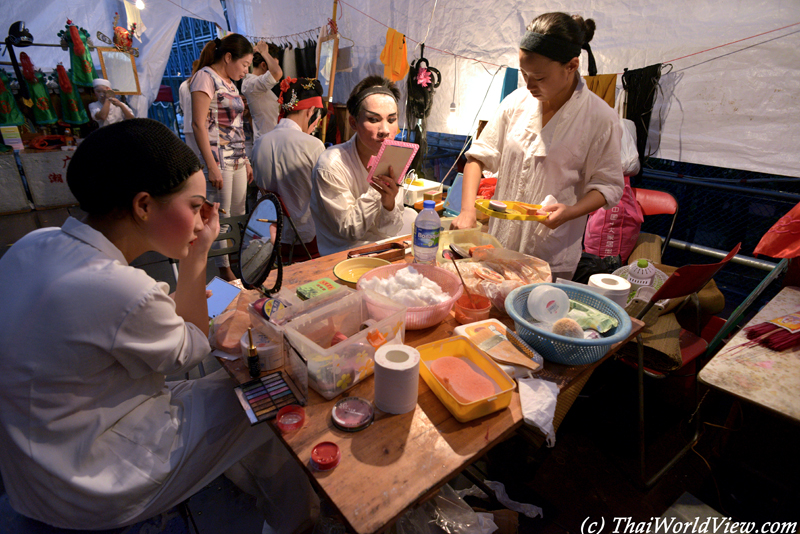 Make-up - Hungry ghost festival