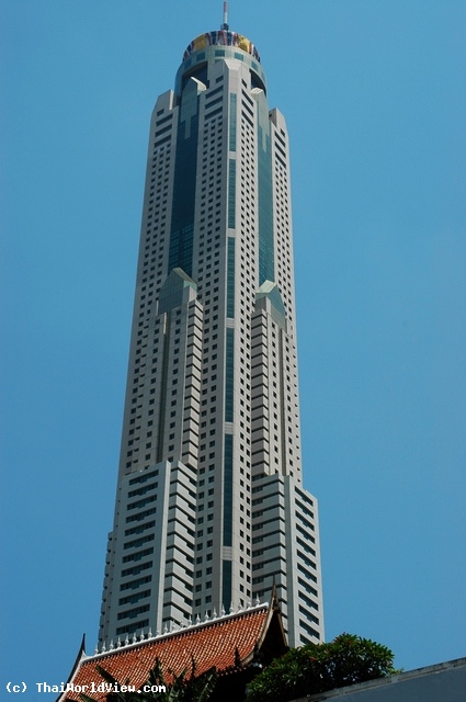 Modernity and Tradition - Baiyoke tower - Bangkok