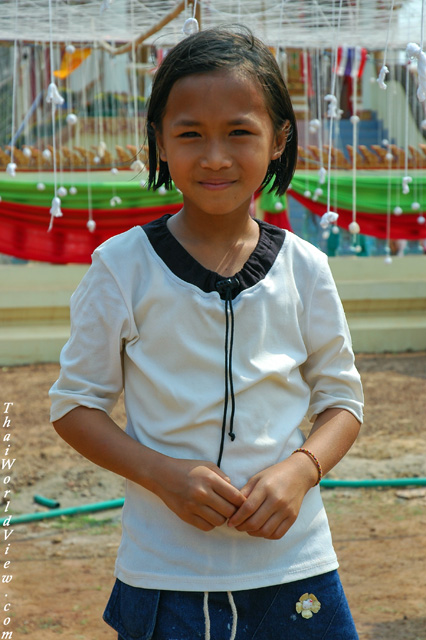 Child - Wat Lam Duan - Nongkhai province