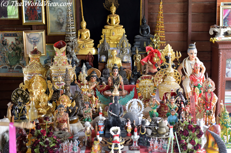 Altar - Nakhon Pathom