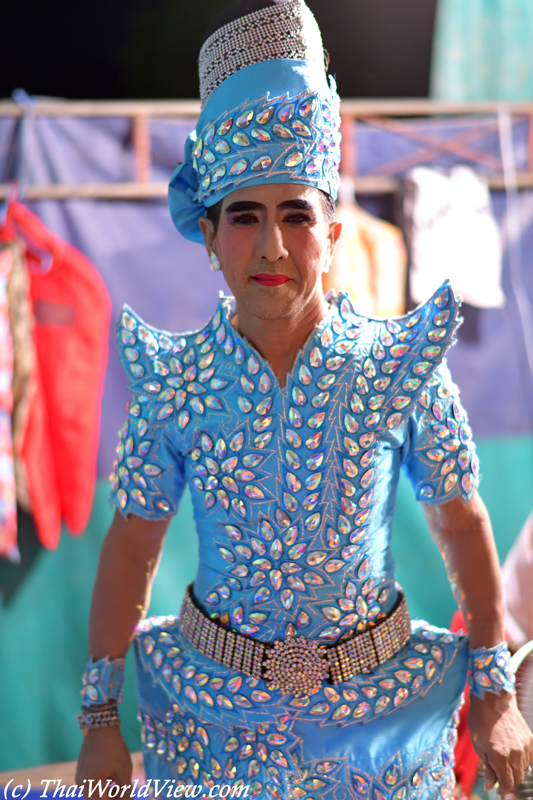 Likay performer - Wat Sam Krabue Phueak