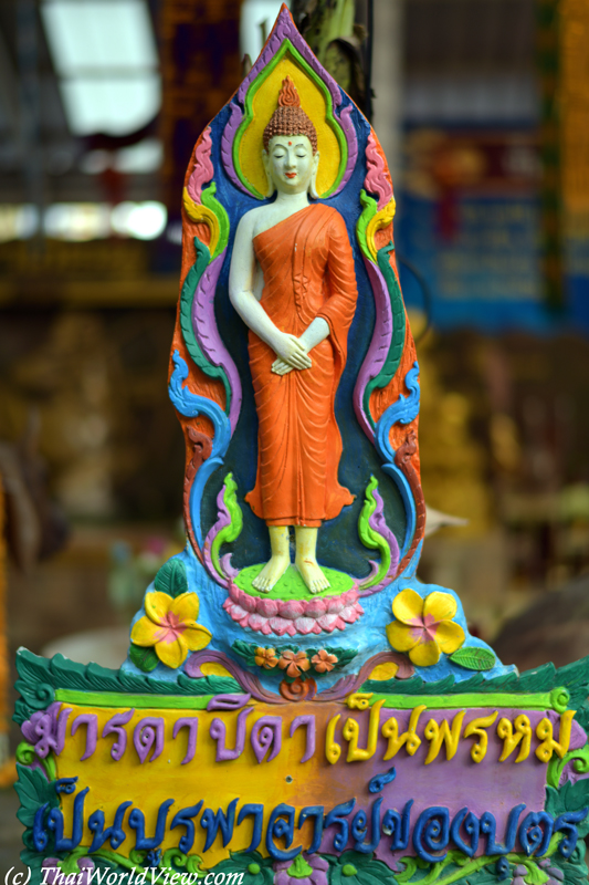 Buddha - Wat Rai Khing