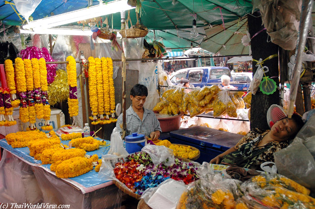 Garland sellers - Bangkok