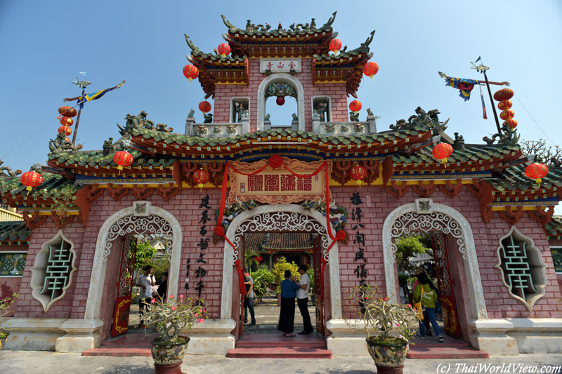 Chinese temple - Danang