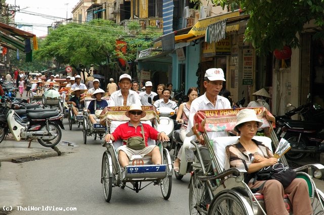 Tourists on rickshaws - Old Quarter